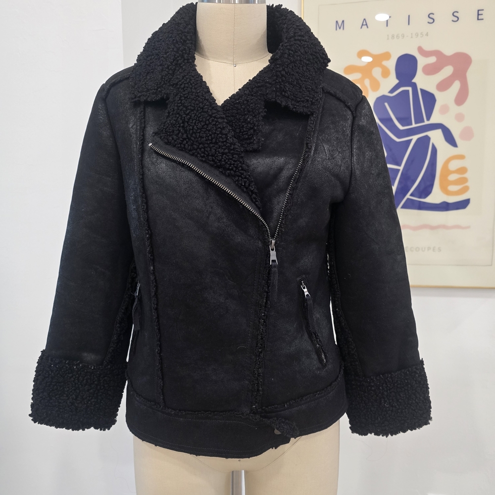 Elegant Black Teddy Jacket for Women